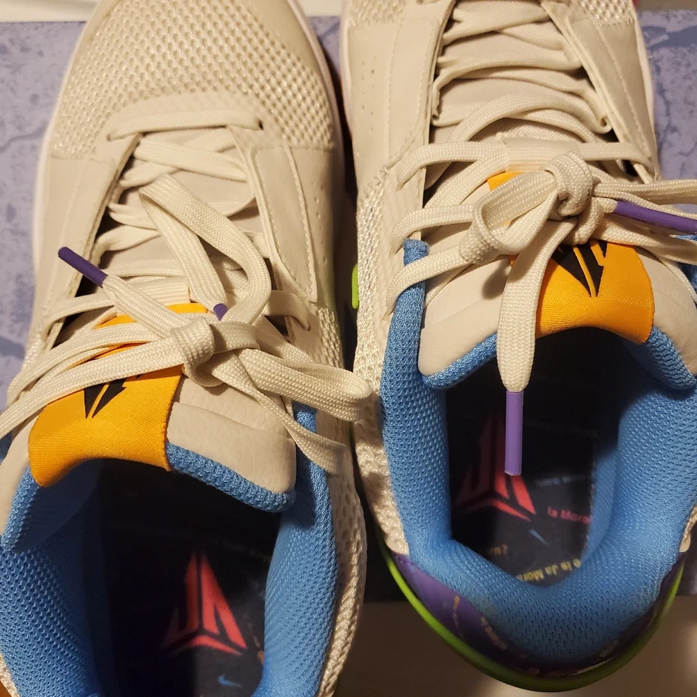 Nike Ja Morant Family Trivia Brand New - Picture 5 of 9